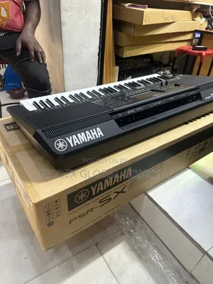 Yamaha PSR Sx920