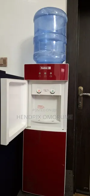 Scanfrost Hot Cold Water Dispenser With Fridge