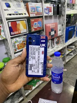 Apple iPhone 12 64 GB Blue