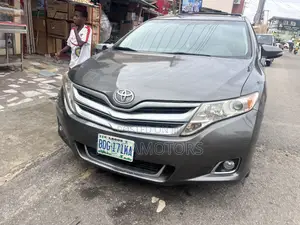 Toyota Venza LE 2013 Gray