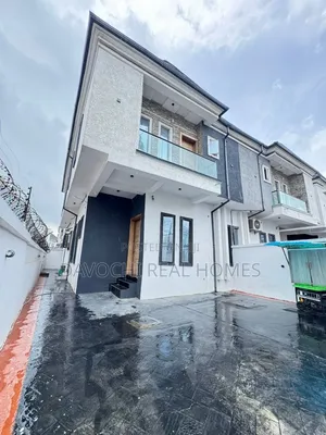 4bdrm Duplex in Ikota for sale