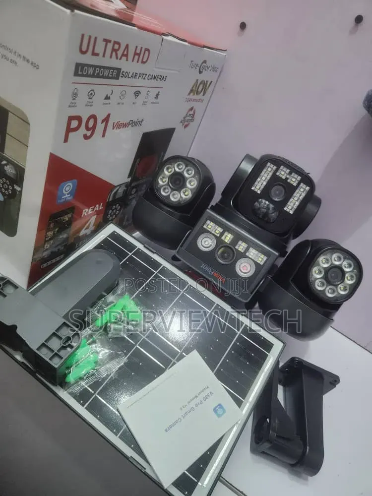 4 Lens 3 PTZ Rotating Solar CCTV Camera