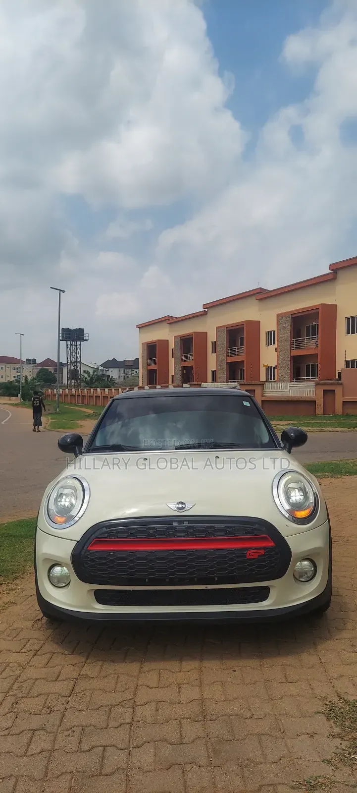 Mini Cooper 2017 Off white