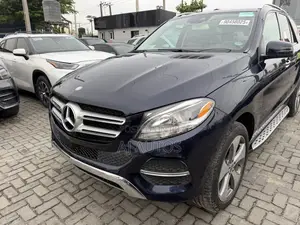 Mercedes-Benz GLE-Class 2017 Blue