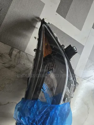Headlamp Rav4 2020 Available
