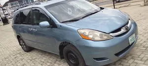 Toyota Sienna LE AWD 2006 Blue
