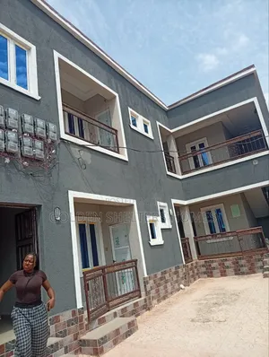 Furnished 2bdrm Block of Flats in Thinkers Corner, Enugu for rent