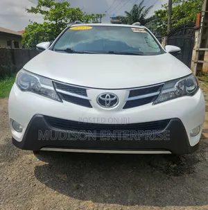 Toyota RAV4 Limited 4dr SUV AWD (2.5L 4cyl 6A) 2014 White