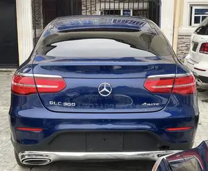 Mercedes-Benz GLC-Class 2019 Blue