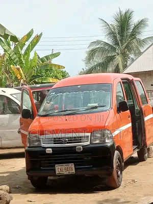 Daihatsu Hijet 2012 Orange
