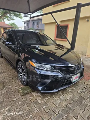 Toyota Camry SE (2.5L 4cyl 8A) 2019 Black
