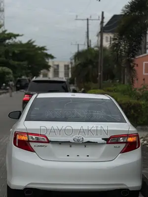 Toyota Camry 2012 White