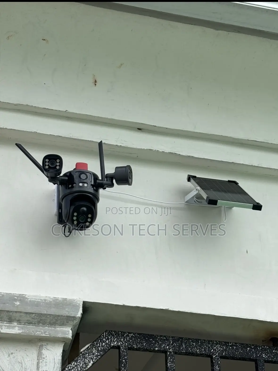 Catch Every Detail With Solar PTZ Cameras