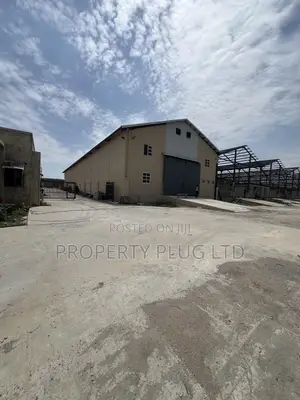 Premium Warehouse Available