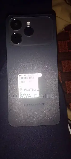 Tecno Spark 40 128 GB Silver
