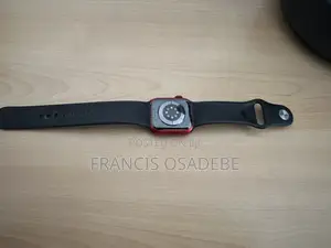 Apple Watch Series 8