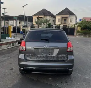 Toyota Matrix 2004 Gray