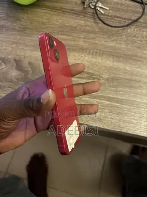 Apple iPhone 13 128 GB Red