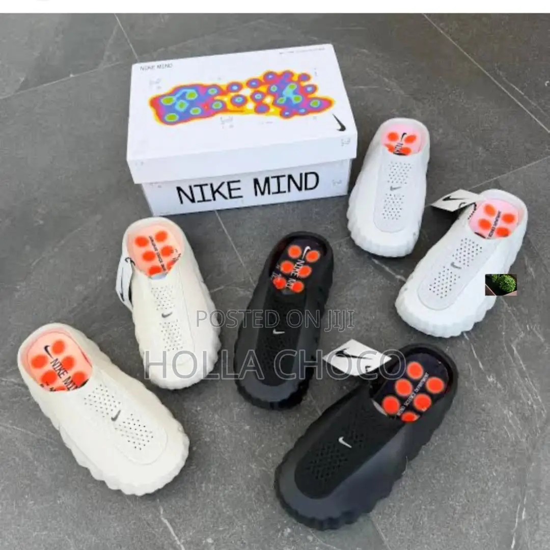 Nike Mind 001