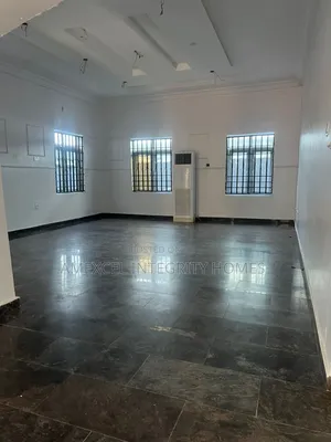 Studio Apartment in Agungi  East for rent