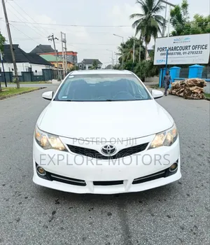 Toyota Camry 2013 White