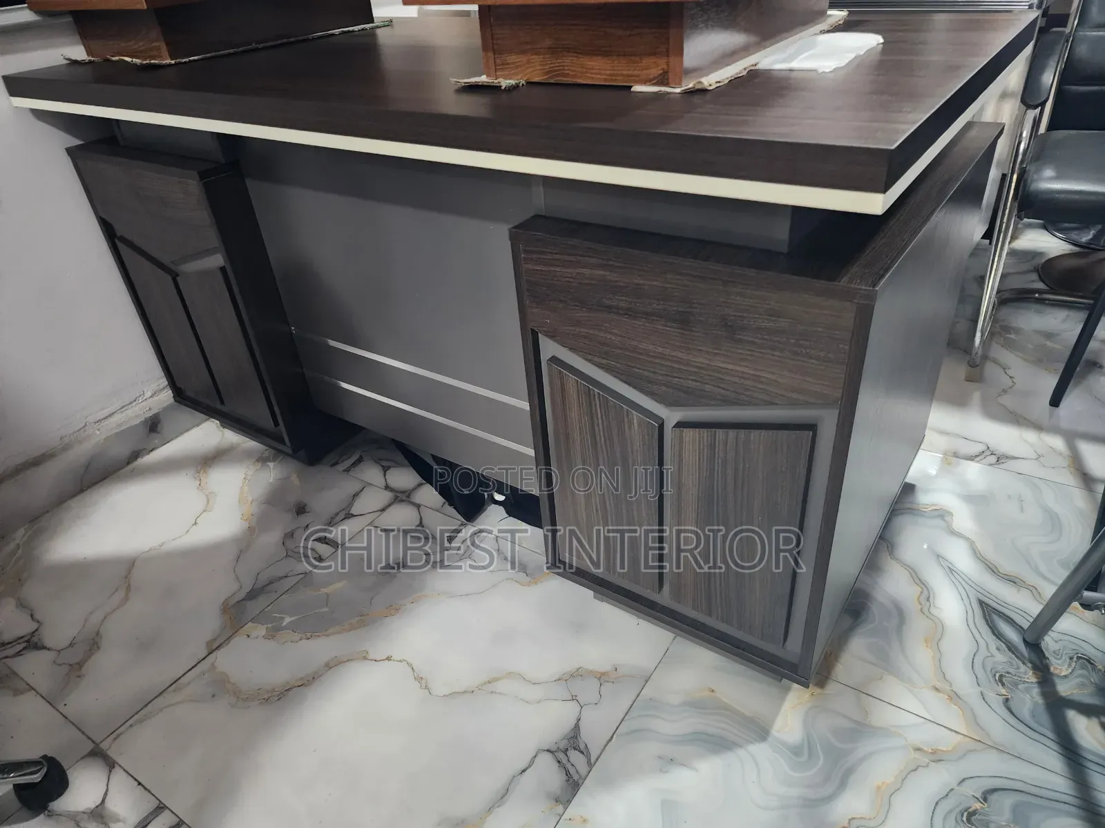 Executive 1.4meter Office Table.