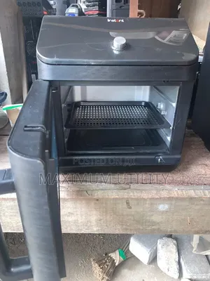 Instant Digital 13 Litres Clean Uk Used See Through Air Fryer Oven.