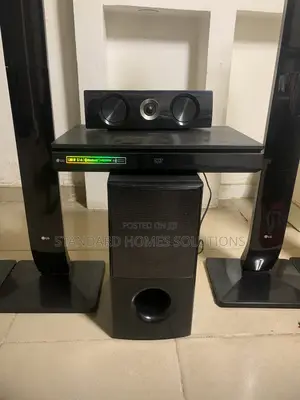 Lg Home Theater Speakers and Control Machine