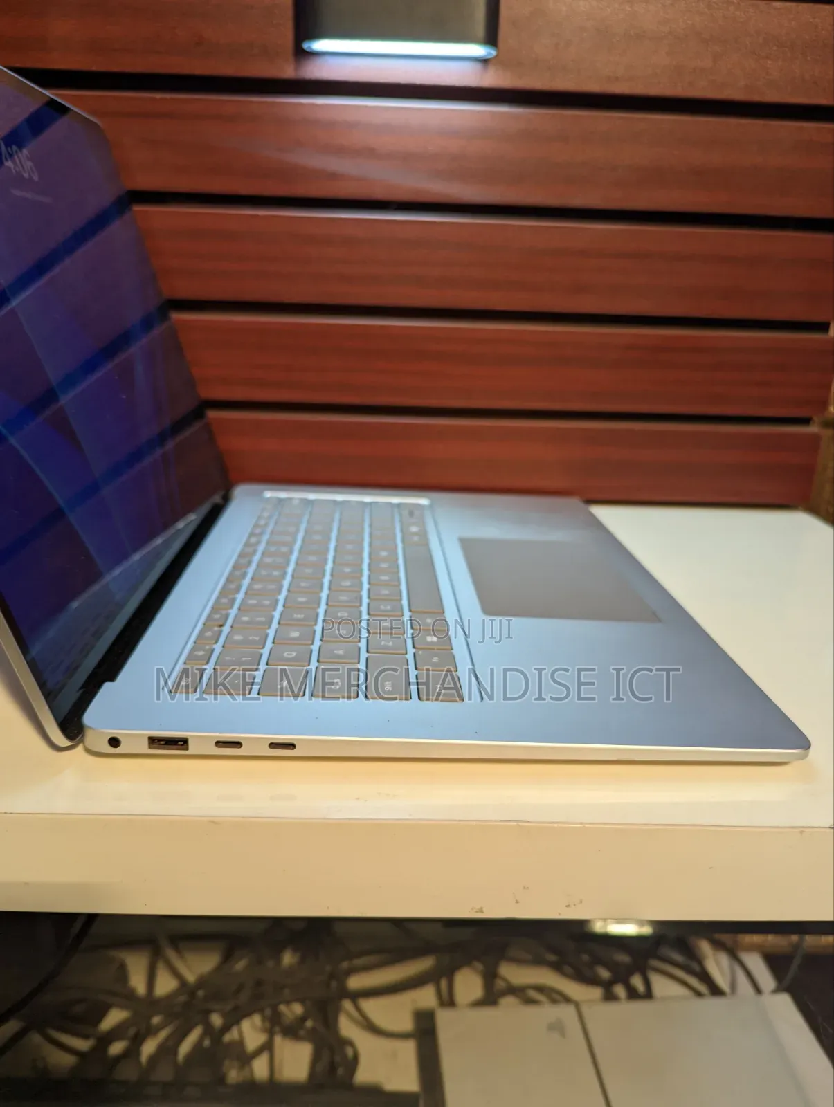 Laptop Microsoft 16GB Qualcomm Snapdragon X Plus SSD 1T