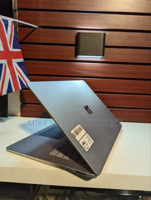 Laptop Microsoft 16GB Qualcomm Snapdragon X Plus SSD 1T