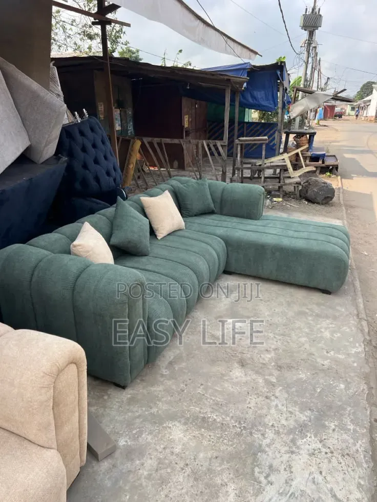 L Shape Chair 0064