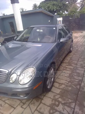 Mercedes-Benz E350 Base 4Matic Sedan AWD (3.5L 6cyl 5A) 2007 Gray