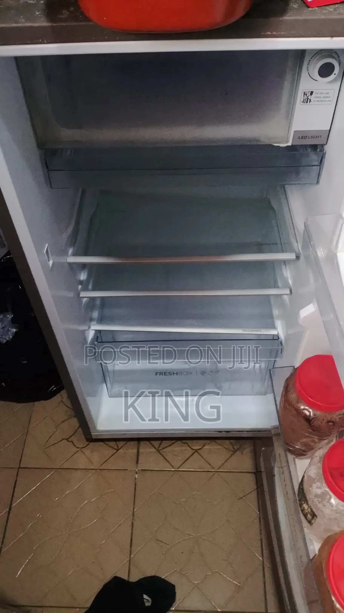 Refrigerator