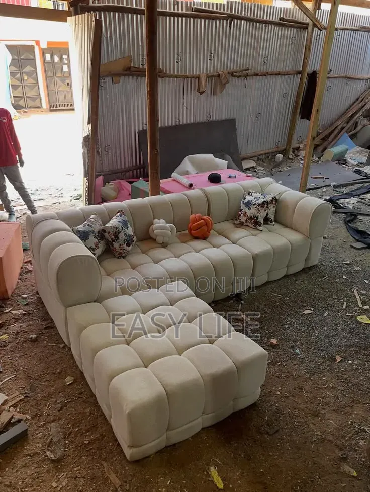 L Shape Chair 0072