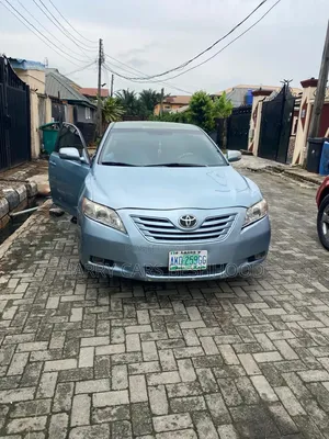 Toyota Camry LE 4dr Sedan (2.4L 4cyl 5A) 2009 Blue