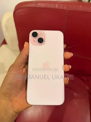 Apple iPhone 15 Plus 128 GB Pink