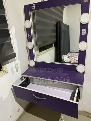 Vanity Mirror