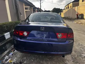 Honda Accord 2006 Blue
