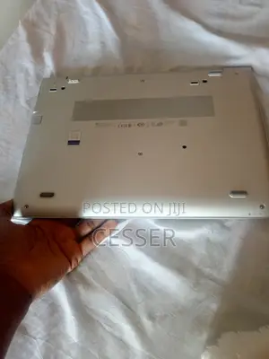 Laptop HP EliteBook 840 G5 256GB SSHD (Hybrid) 256GB
