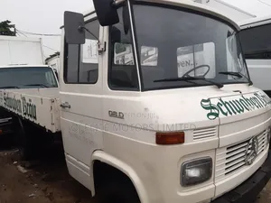 Mercedes Benz 608 1999 Pickup