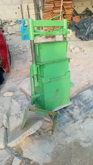 Block Moulding Machine