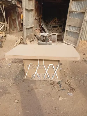 Luxury 7-seater Royal Chairs And Dining Table.