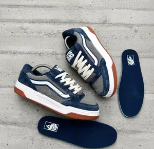  *New Vans Knu Skool Snks”*  *