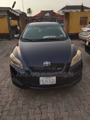 Toyota Matrix Hatchback FWD (1.8L 4cyl 5M) 2009 Blue