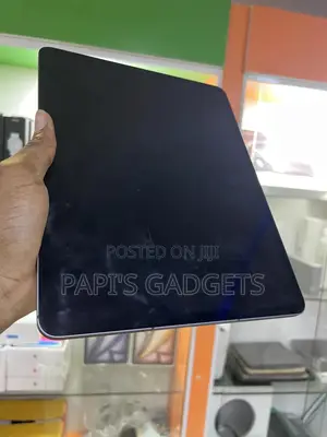 Apple iPad Pro 12.9 (2021) 128 GB Gray