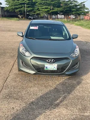 Hyundai i30 2012 Green