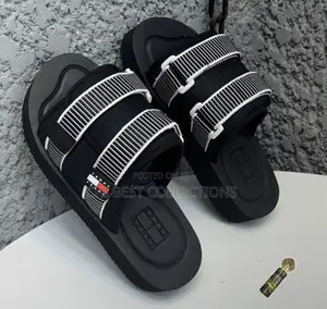 Very Sharp *Tommy Vibram Full Strap*