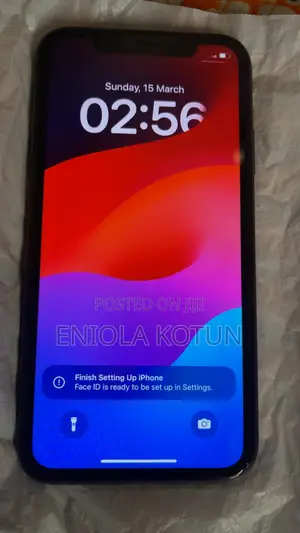 Apple iPhone 11 64 GB Black