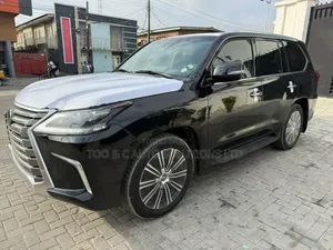Lexus LX 2021 Black