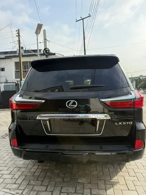 Lexus LX 2021 Black